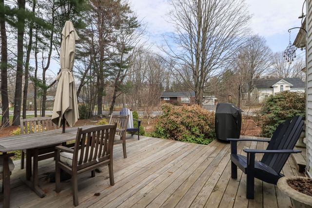 228 Maple Street, Hopkinton, NH 03229