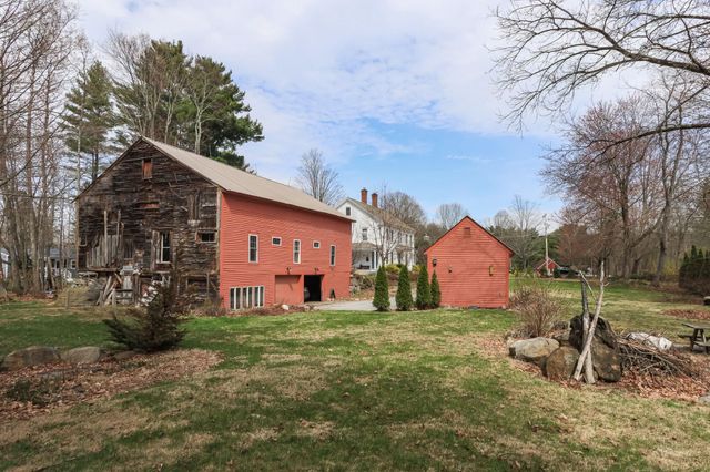 228 Maple Street, Hopkinton, NH 03229