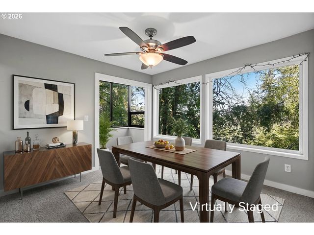 48 EAGLE CREST Dr 2E, Lake Oswego, OR 97035