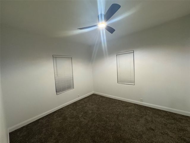 935 W Houston Street, Sherman, TX 75092