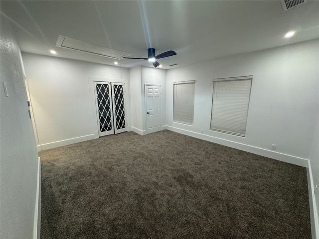 935 W Houston Street, Sherman, TX 75092
