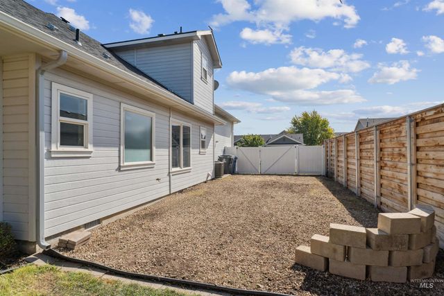 2605 Springcrest Street, Caldwell, ID 83607