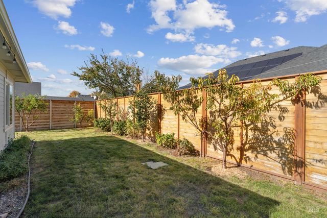 2605 Springcrest Street, Caldwell, ID 83607