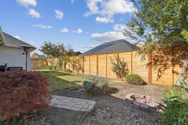 2605 Springcrest Street, Caldwell, ID 83607