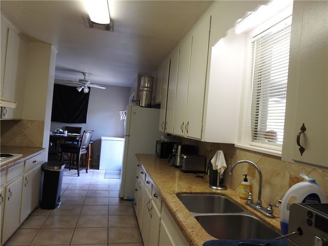 108 Moss Street, College Station, TX 77840