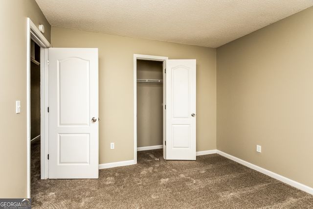 831 Rosewood Circle, Jonesboro, GA 30238