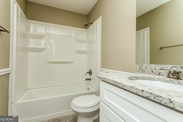 831 Rosewood Circle, Jonesboro, GA 30238