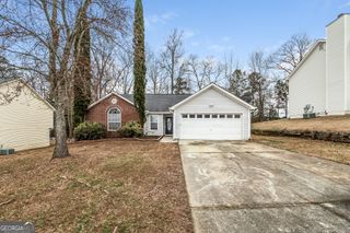 831 Rosewood Circle, Jonesboro, GA 30238