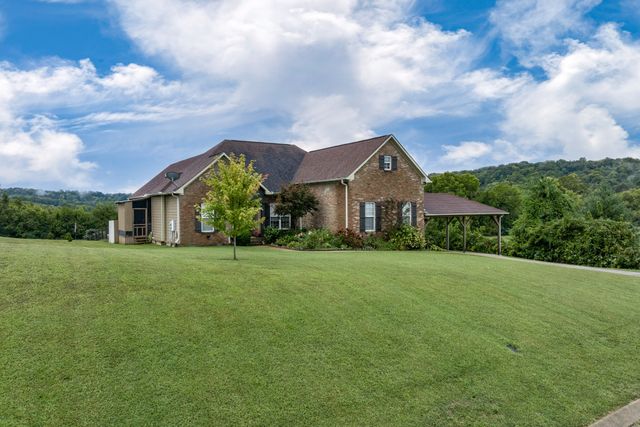 1855 Lochlann Dr, Culleoka, TN 38451