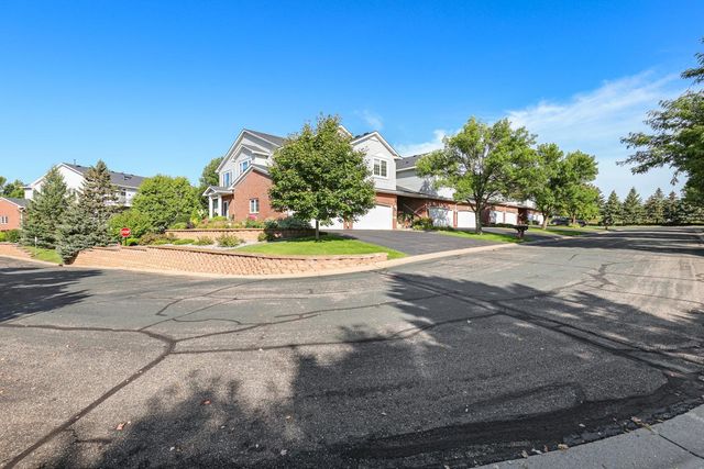 20035 Homestead Court 28, Lakeville, MN 55044