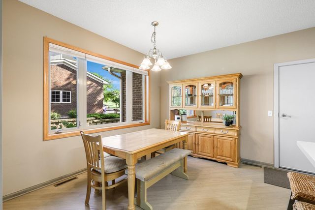 20035 Homestead Court 28, Lakeville, MN 55044