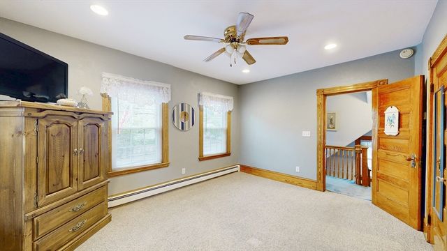 654 Main St, Watertown, MA 02472