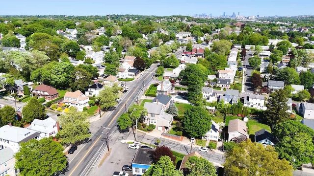 654 Main St, Watertown, MA 02472