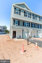 19 LANDING PL #19, York, PA 17408