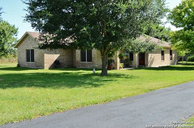 2767 Haeckerville, Cibolo, TX 78108