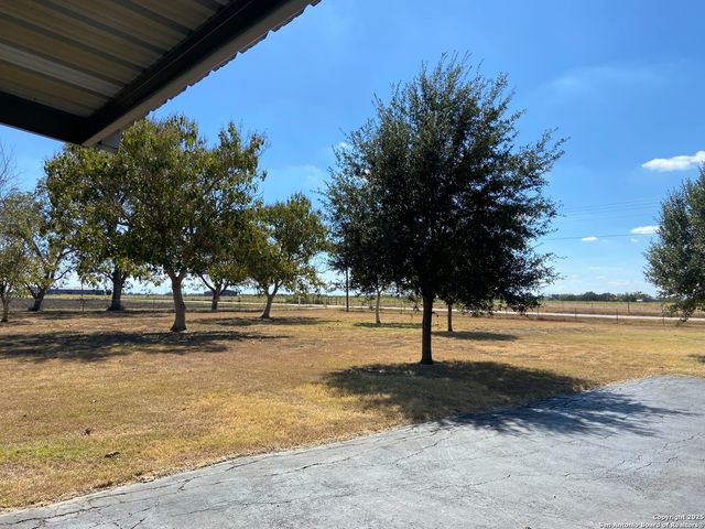 2767 Haeckerville, Cibolo, TX 78108