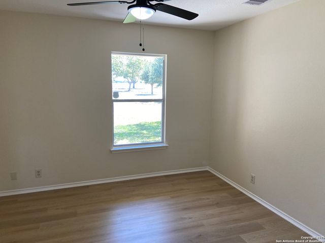 2767 Haeckerville, Cibolo, TX 78108
