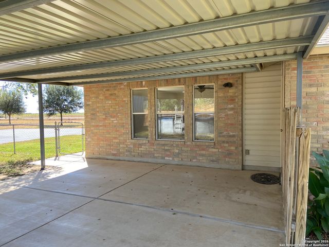 2767 Haeckerville, Cibolo, TX 78108