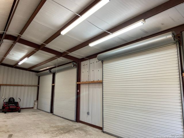 2767 Haeckerville, Cibolo, TX 78108