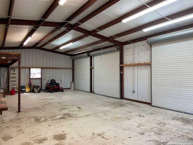 2767 Haeckerville, Cibolo, TX 78108