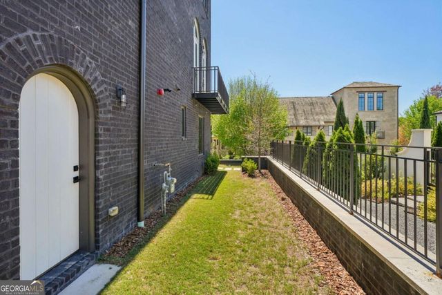 165 High Street, Fayetteville, GA 30214