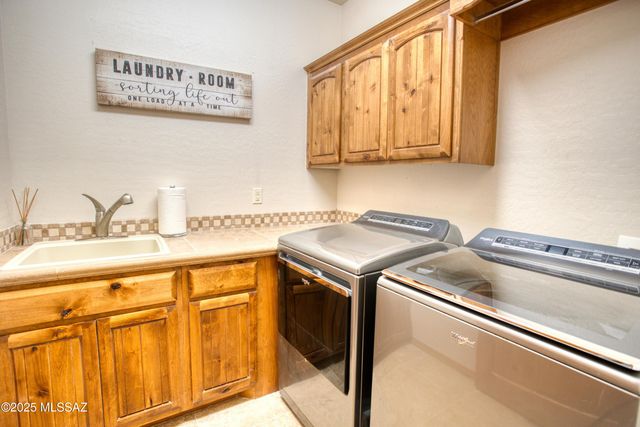 520 N Silverleaf Lane, Show Low, AZ 85901