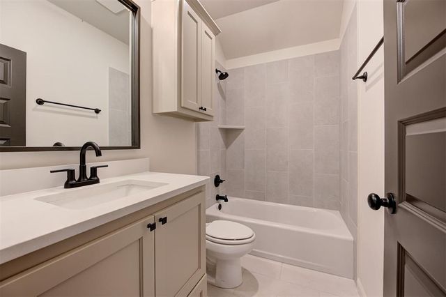 4832 Sundowner Lane, Edmond, OK 73034