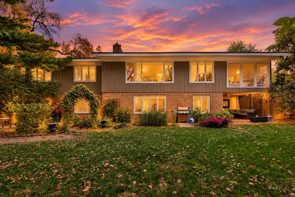6400 Mildred Avenue, Edina, MN 55439 — photo 2