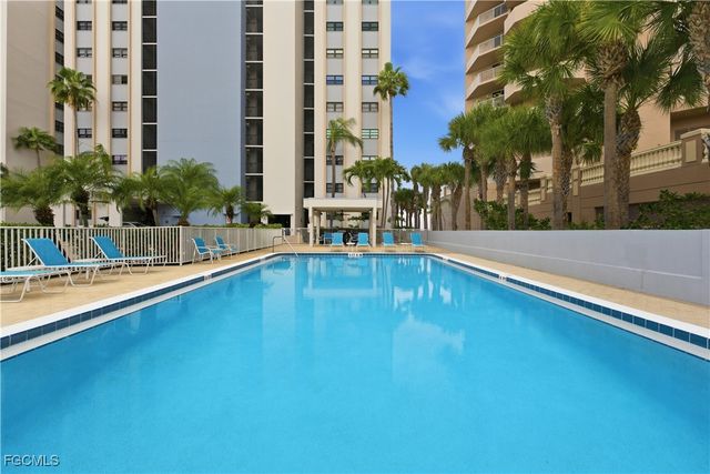 1925 Clifford ST 101, Fort Myers, FL 33901