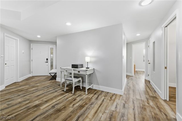 1925 Clifford ST 101, Fort Myers, FL 33901