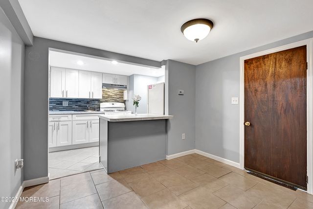 32 Kilfoyle Avenue, Fords, NJ 08863