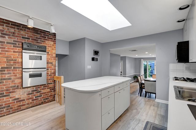 32 Kilfoyle Avenue, Fords, NJ 08863