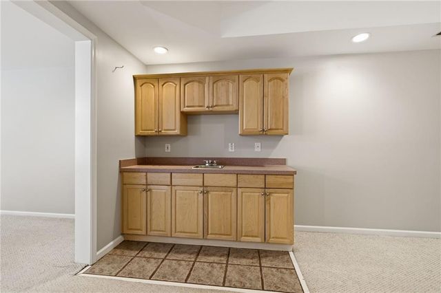 112 Grandcrest Drive, Suwanee, GA 30024