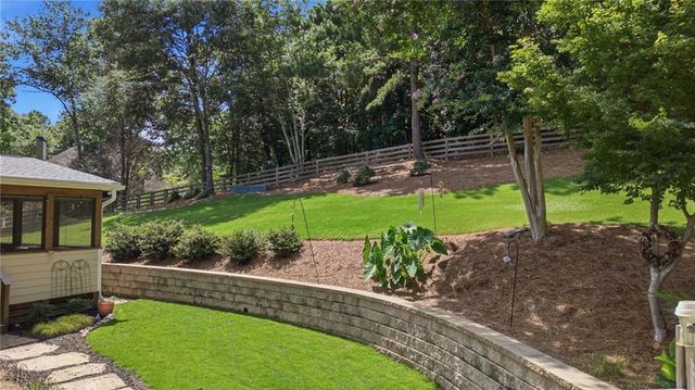 112 Grandcrest Drive, Suwanee, GA 30024