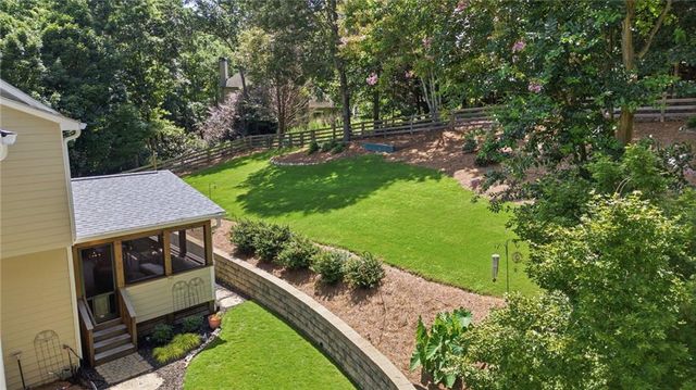 112 Grandcrest Drive, Suwanee, GA 30024