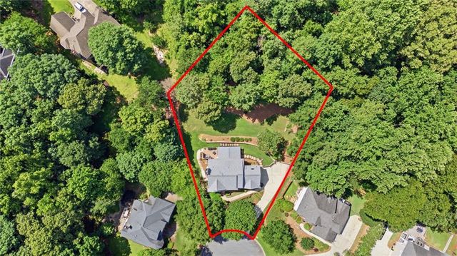 112 Grandcrest Drive, Suwanee, GA 30024