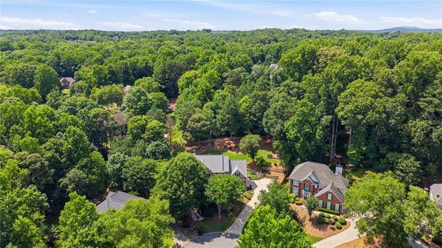 112 Grandcrest Drive, Suwanee, GA 30024