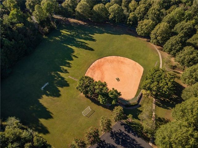 112 Grandcrest Drive, Suwanee, GA 30024
