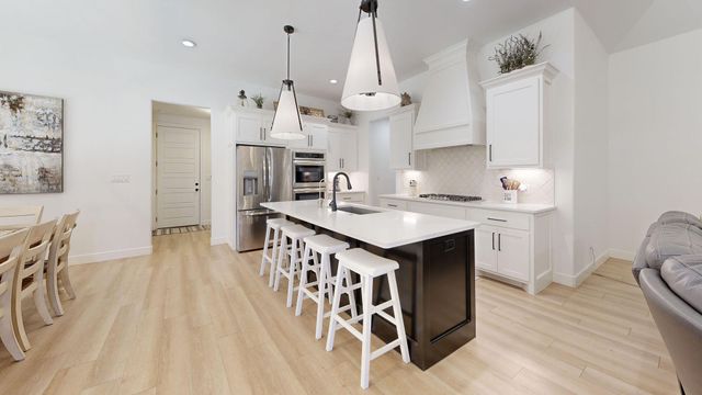 11810 Kenosha Avenue, Lubbock, TX 79423