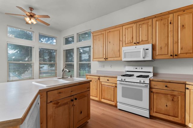 1369 N 2925 W, Layton, UT 84041