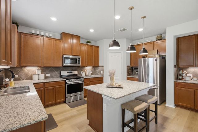 3012 Freeman Park DR, Round Rock, TX 78665