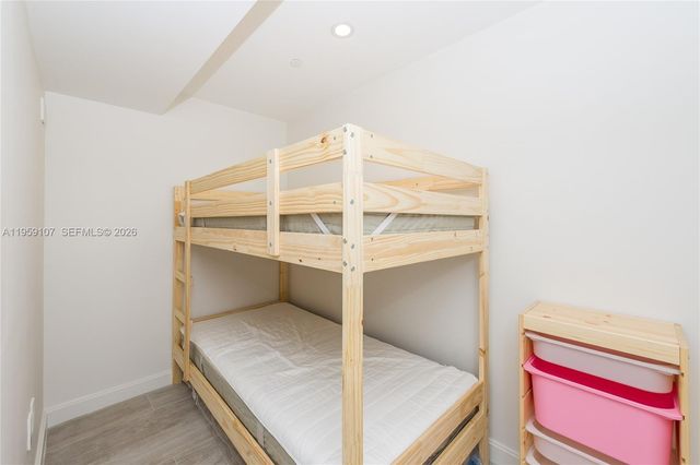 55 SW 9th St 1010, Miami, FL 33130