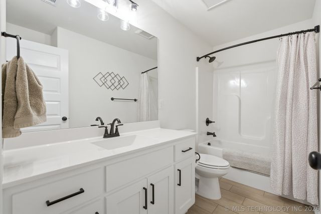 12508 N 134th East Avenue, Owasso, OK 74021