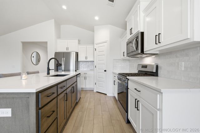 12508 N 134th East Avenue, Owasso, OK 74021