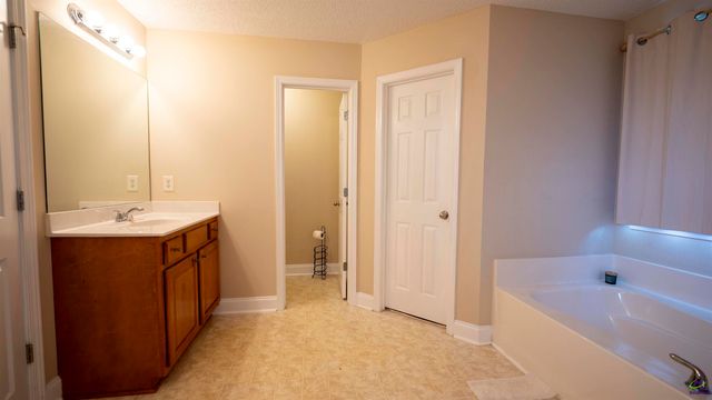311 Sugarloaf Parkway, Perry, GA 31069