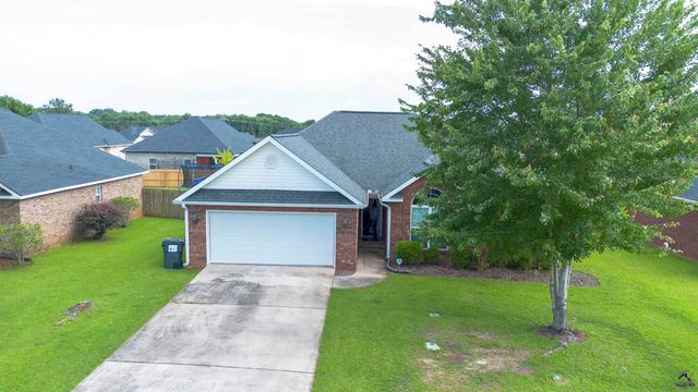 311 Sugarloaf Parkway, Perry, GA 31069