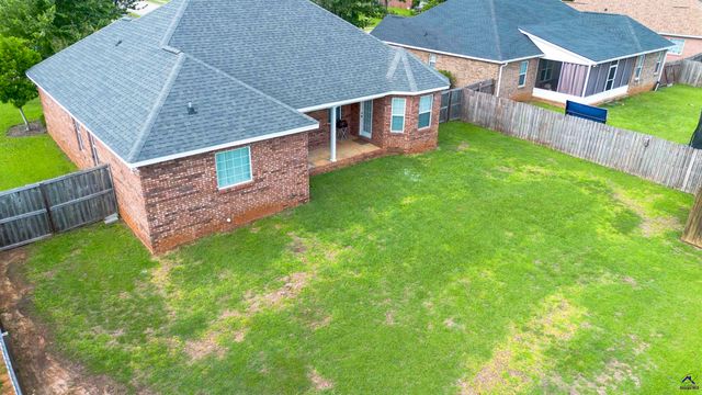 311 Sugarloaf Parkway, Perry, GA 31069