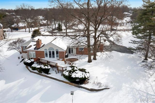 231 Pennington Lane, Clarkson Valley, MO 63005