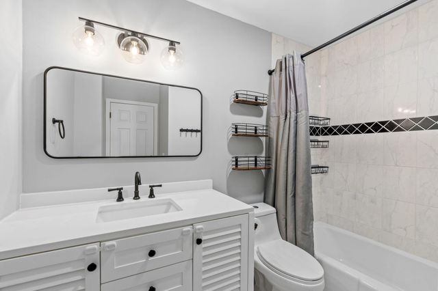 828 Sherwood Road, Shoreview, MN 55126