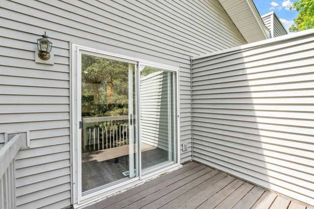 828 Sherwood Road, Shoreview, MN 55126